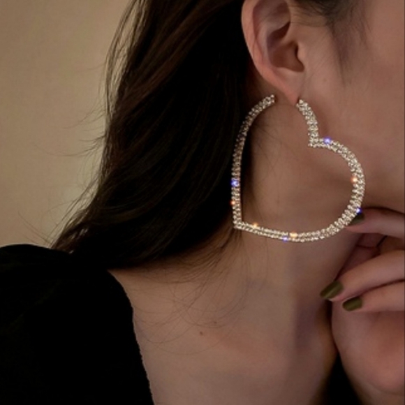 I Ship Fast!  GREAT Jewelry to go with your Prom Dress! - Picture 16 of 16